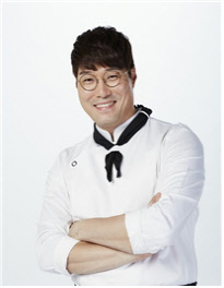 '2018 암 예방 캠페인' 건강 식습관 분야 홍보대사로 위촉된 오세득 셰프<보건복지부 제공>